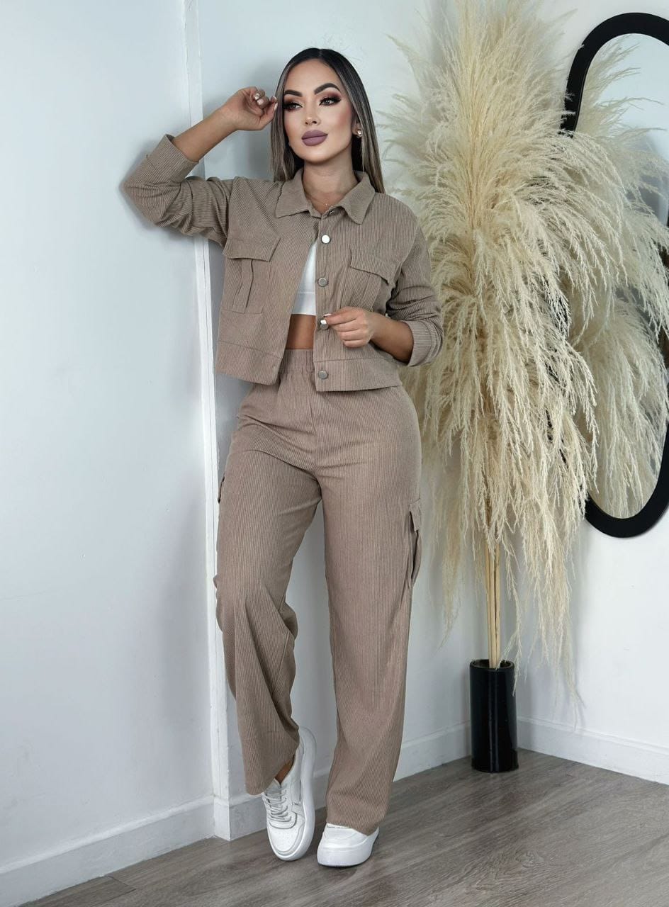 🌟 Set Elegante y Versátil – Vive la Comodidad con Estilo 🌟