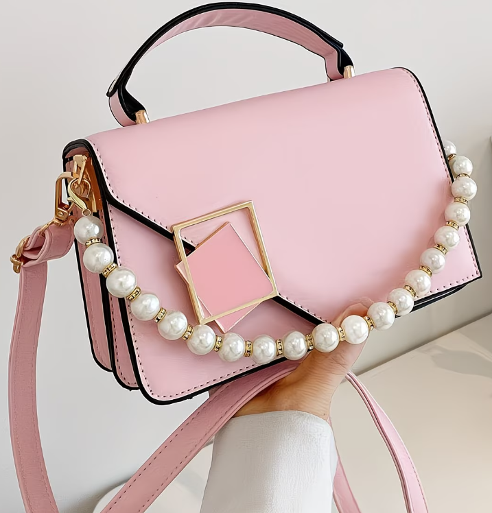 ✨Royal chic edition👜✨ Tu look completo,con regalo incluido🎁💄
