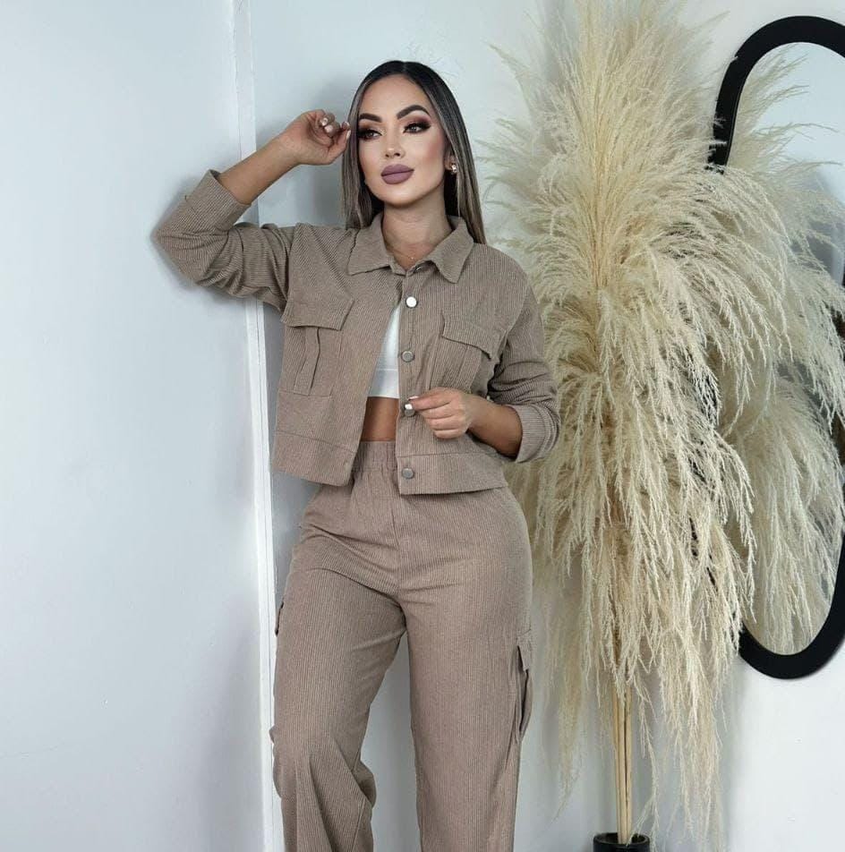🌟 Set Elegante y Versátil – Vive la Comodidad con Estilo 🌟